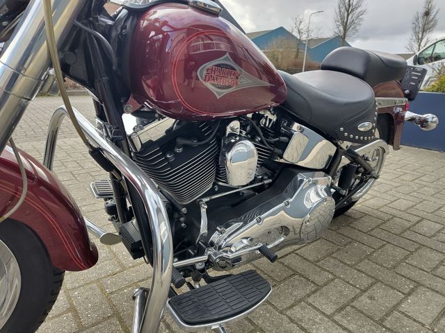 harley-davidson - heritage-classic-softail-flhc
