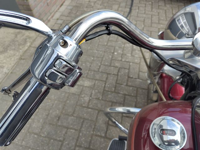 harley-davidson - heritage-classic-softail-flhc