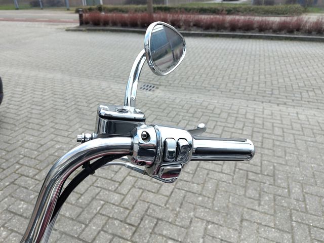 harley-davidson - heritage-classic-softail-flhc