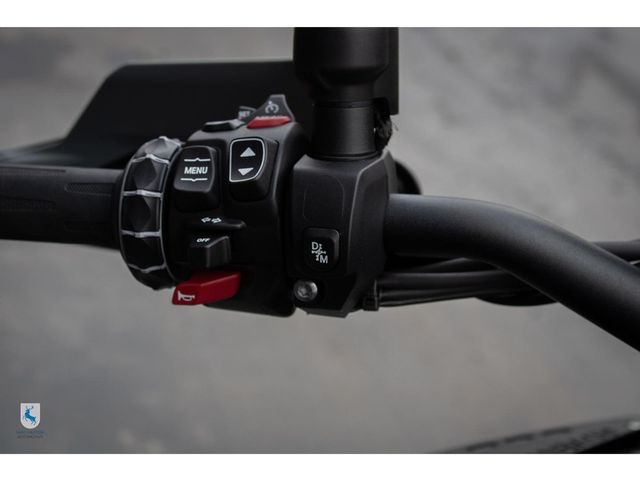 bmw - r-1300-gs-adventure-triple-black