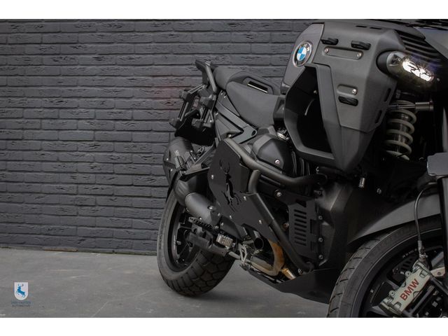 bmw - r-1300-gs-adventure-triple-black