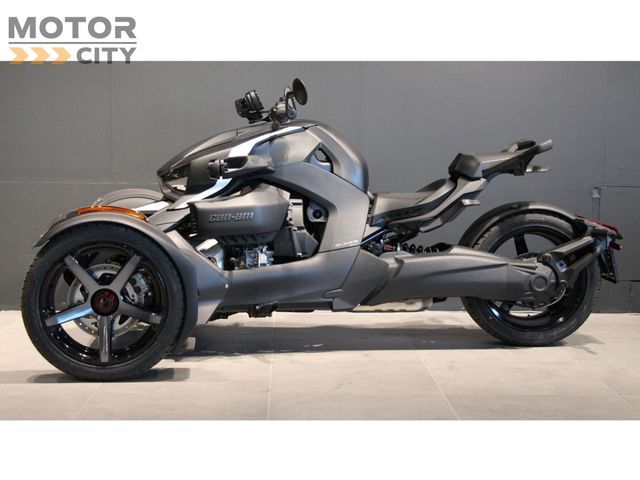 can-am - ryker-900