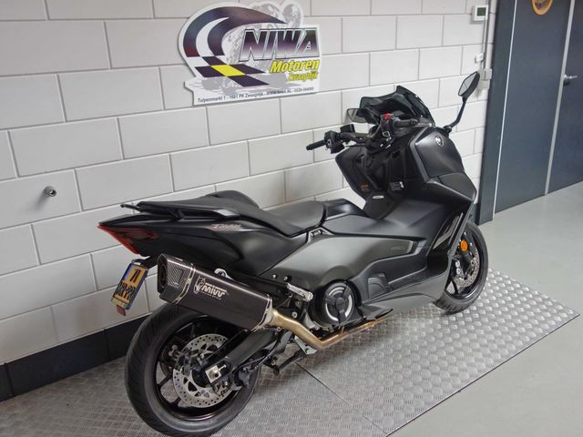 yamaha - tmax-560