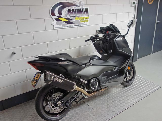yamaha - tmax-560