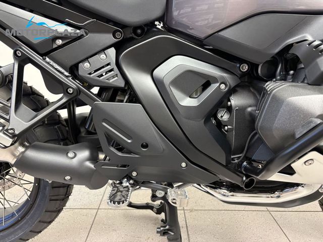 bmw - r-1300-gs-adventure