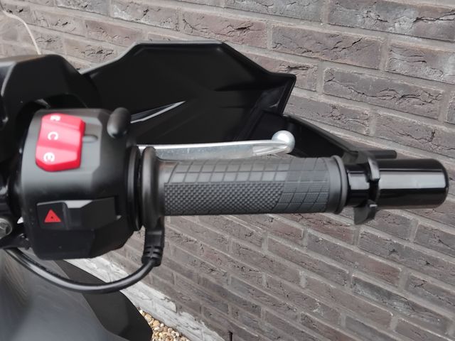 suzuki - v-strom-1050-a