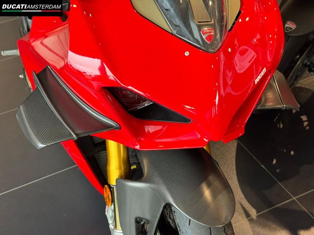 ducati - panigale-v4-s