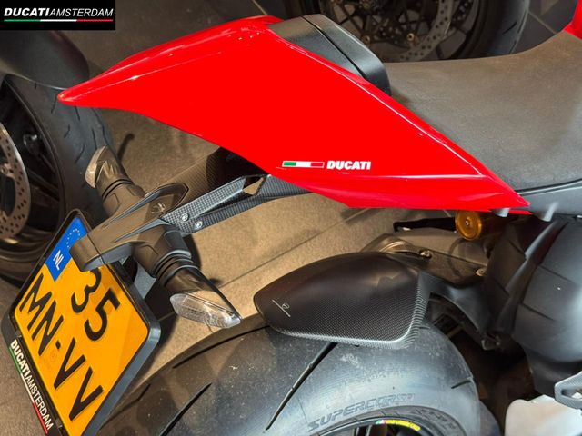ducati - panigale-v4-s