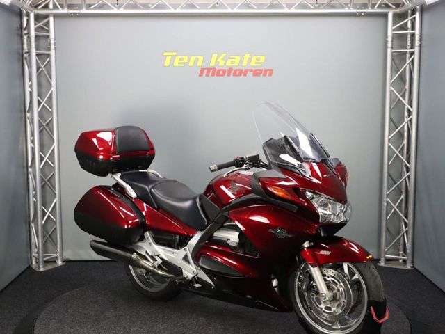 honda - st-1300-pan-european-abs