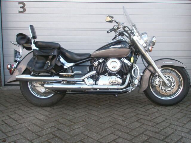 yamaha - xvs-650-a-dragstar-classic