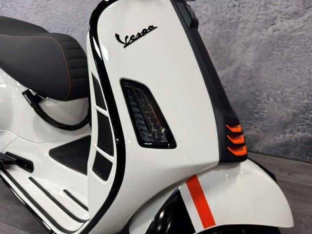 vespa - gts-300-super-sport