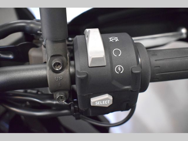 kawasaki - versys-1000-se-grand-tourer