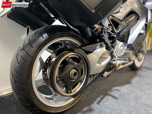 bmw - f-800-st