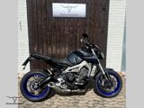 YAMAHA MT 09