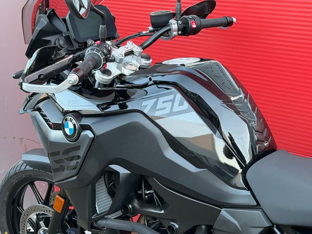 bmw - f-750-gs