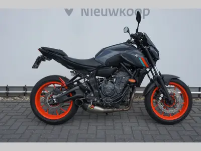 YAMAHA MT 07 ABS – foto 4