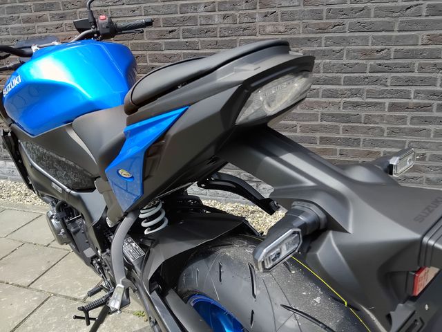 suzuki - gsx-s-1000
