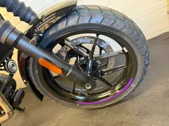 Royal Enfield Guerrilla 450 2026 nieuw – foto 5 van 12