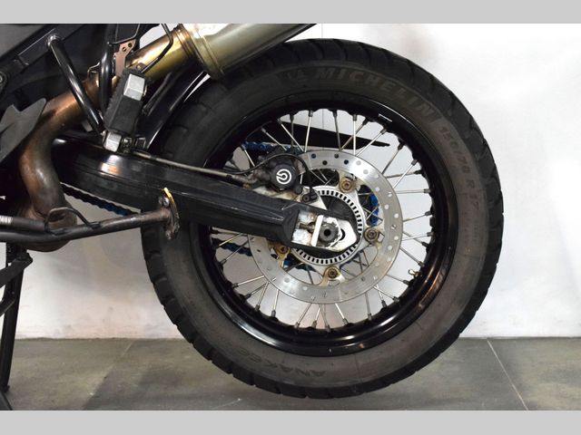 bmw - f-800-gs
