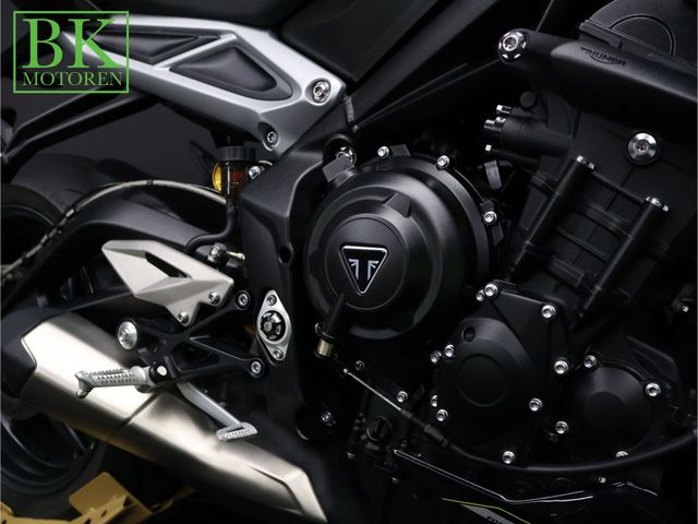 triumph - street-triple-rs