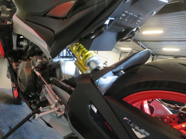 aprilia - tuono-660-factory
