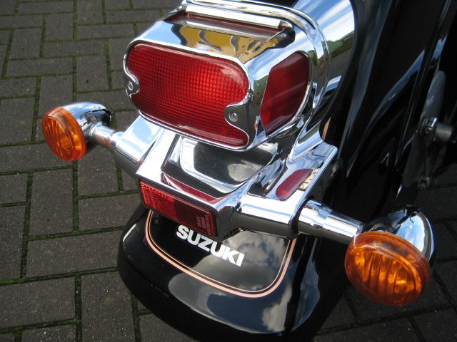 suzuki - vl-800-volusia