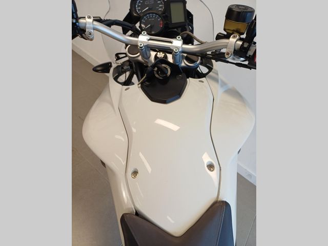 bmw - f-700-gs