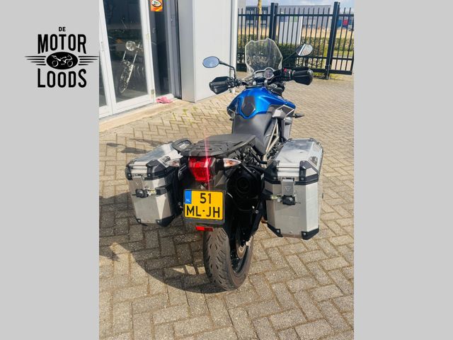 triumph - tiger-800-xrx