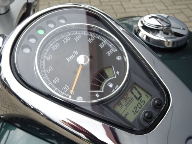 suzuki - vl-800-volusia
