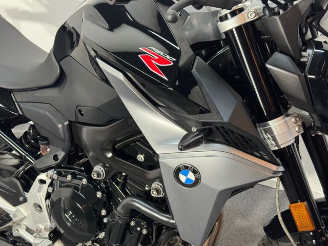bmw - f-900-r