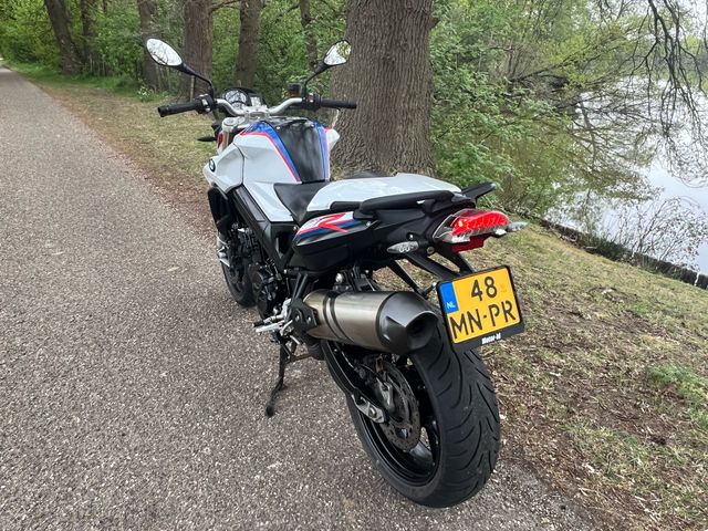 bmw - f-800-r