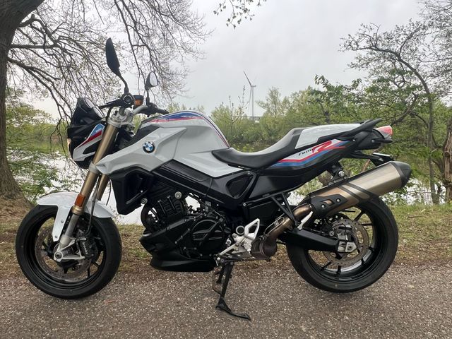 bmw - f-800-r