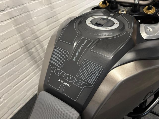 suzuki - v-strom-1000-abs-touring