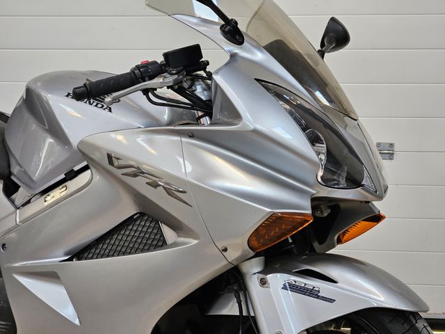 honda - vfr-800-f-vtec-abs