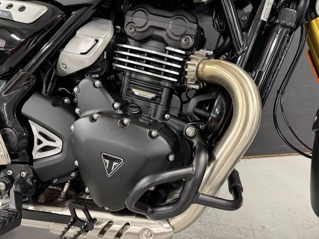 triumph - scrambler-400-xc