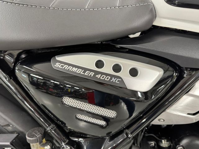 triumph - scrambler-400-xc