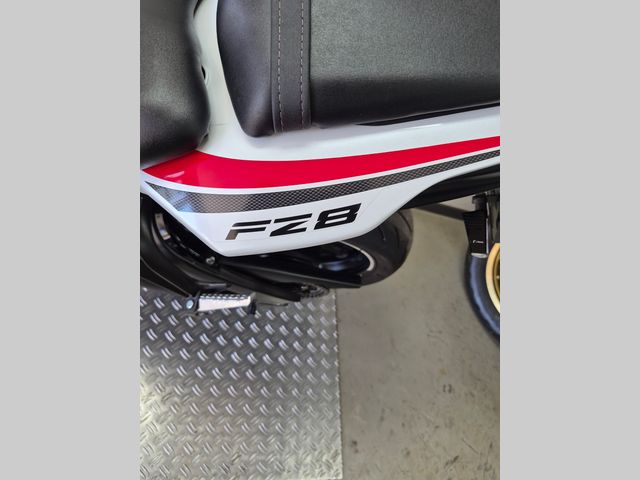 yamaha - fz-8-50th-anniversary