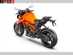 KTM 1390 Super Duke R 2024 nieuw – foto 2 van 6