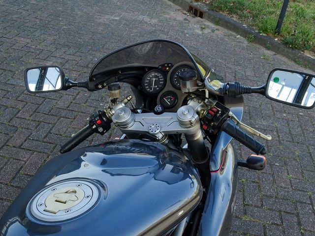 ducati - 750-ss