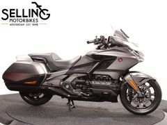 HONDA GL 1800 GOLDWING BAGGER