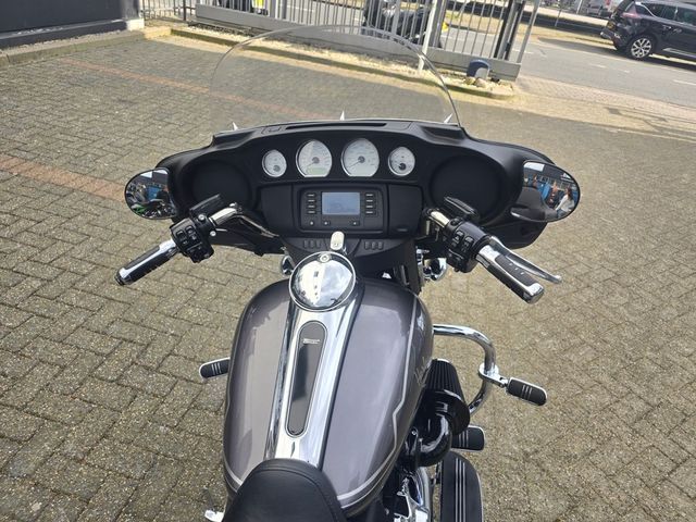 harley-davidson - street-glide-flhx