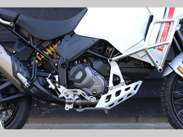 ducati - desertx