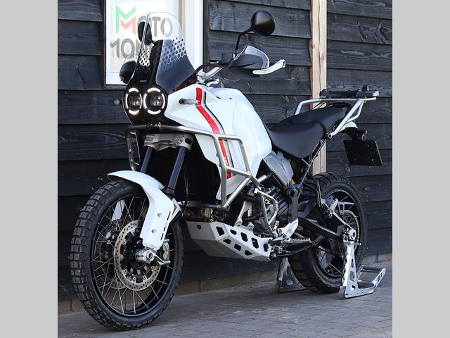 ducati - desertx