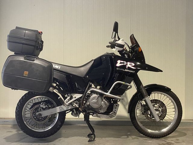 suzuki - dr-800-s