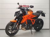 KTM 1390 SUPER DUKE R