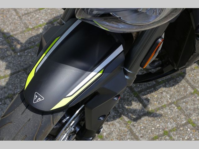 triumph - street-triple-765-rs