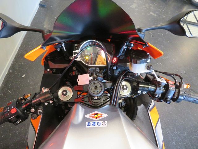 honda - cbr-1000-rr-fireblade