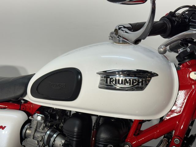 triumph - thruxton-900