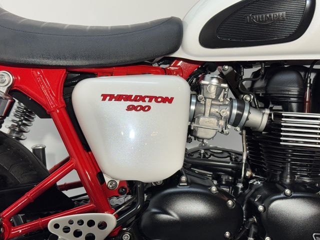 triumph - thruxton-900