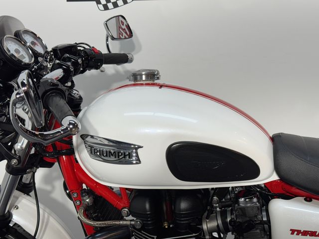 triumph - thruxton-900